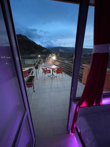 Балкон/терраса, Hotel Bar Restaurant Mete in Влёра Балкон/терраса, Hotel Bar Restaurant Mete in Влёра