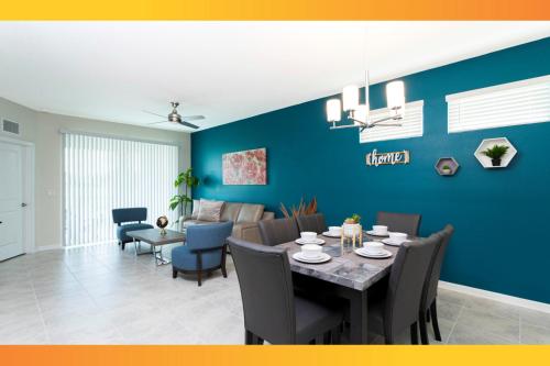 Magical Disney's Minion Themed & Water View 3161