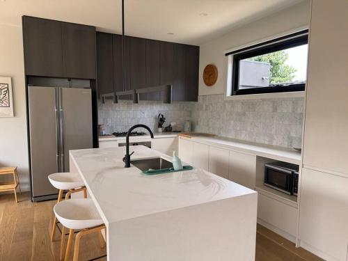 City Fringe and 2.5 bathrooms in Fawkner City Fringe and 2.5 bathrooms in Fawkner