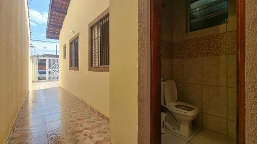 卫浴间, Piscina, Churrasqueira, Wi-Fi, 3Dorm, 2VG, SmartTV in 博皮兰加 卫浴间, Piscina, Churrasqueira, Wi-Fi, 3Dorm, 2VG, SmartTV in 博皮兰加