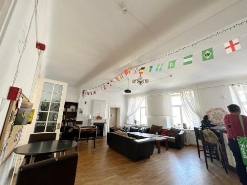 Közös társalgó / TV, Imaginary Hostel near Alexander Nevsky Katedrális Közös társalgó / TV, Imaginary Hostel near Alexander Nevsky Katedrális