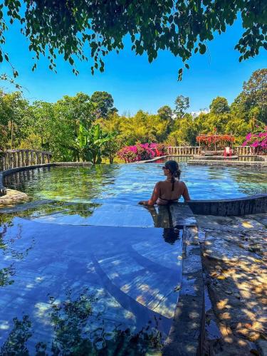 Swimming pool, Green Bamboo Lodge Resort in Nam Cat Tien Swimming pool, Green Bamboo Lodge Resort in Nam Cat Tien