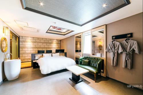 Hotel Ssome Jeongkwan in Gijang-gun Hotel Ssome Jeongkwan in Gijang-gun