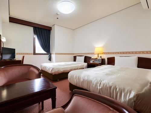 ecoHotel in Toyama Castle ecoHotel in Toyama Castle