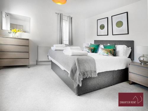Instalaciones, Lightwater - 1 Bedroom Terraced House in Camberley Instalaciones, Lightwater - 1 Bedroom Terraced House in Camberley