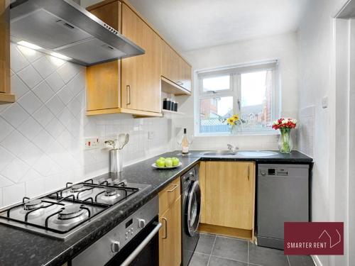 Faciliteiten, Yateley - Spacious 2 Bedroom House in Crowthorne Faciliteiten, Yateley - Spacious 2 Bedroom House in Crowthorne