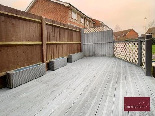 Faciliteiten, Yateley - Spacious 2 Bedroom House in Crowthorne Faciliteiten, Yateley - Spacious 2 Bedroom House in Crowthorne