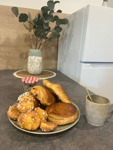 Hana Home Guyancourt 4 personnes residence calme business&family in Guyancourt Hana Home Guyancourt 4 personnes residence calme business&family in Guyancourt