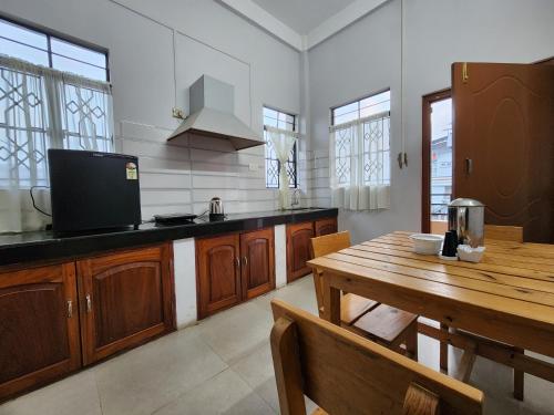 Cafe Sola bnb in Golf Links Cafe Sola bnb in Golf Links