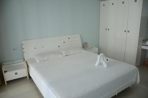 This photo about Sanya Lanhaiaige Holiday Inn shared on HyHotel.com