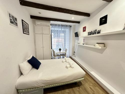 WAKAFLATS 3, Centro Madrid, Chueca, Barbi