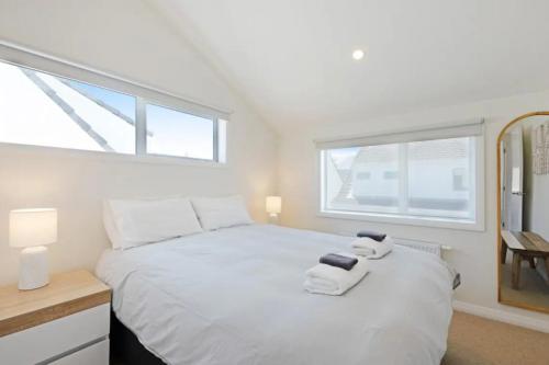Lyall Bay Parade Apartment in ท่าอากาศยานเวลลิงตัน Lyall Bay Parade Apartment in ท่าอากาศยานเวลลิงตัน