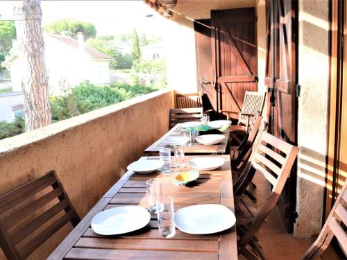 Appartement pour 6 personnes près de la plage à La Croix-Valmer - FR-1-226B-183 (Appartement cosy 3P, 6 pers, plage a pied, parking, navette gratuite, La Croix-Valmer - FR-1-226B-18) in La Croix-Valmer Appartement pour 6 personnes près de la plage à La Croix-Valmer - FR-1-226B-183 (Appartement cosy 3P, 6 pers, plage a pied, parking, navette gratuite, La Croix-Valmer - FR-1-226B-18) in La Croix-Valmer