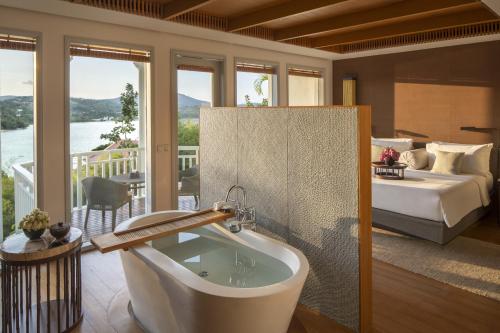 Bathroom, Amatara Welleisure Resort in Panwa Cape Bathroom, Amatara Welleisure Resort in Panwa Cape