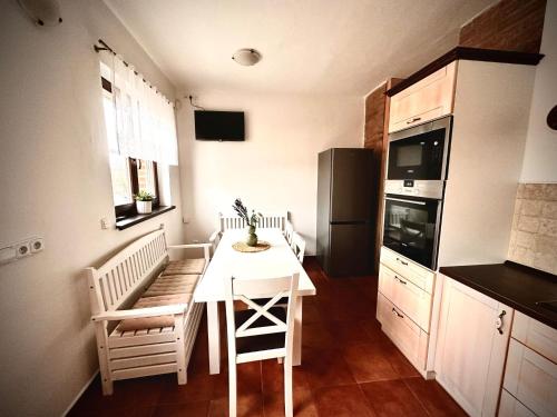 Létesítmények, Chata Odeta in Valtice Létesítmények, Chata Odeta in Valtice