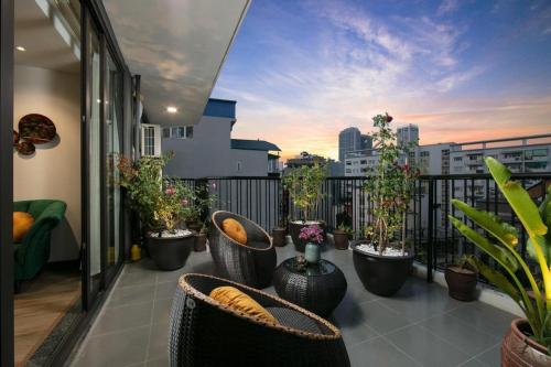Balcony/terrace, The Bloom Hanoi - Bespoke Living in Cau Giay Balcony/terrace, The Bloom Hanoi - Bespoke Living in Cau Giay
