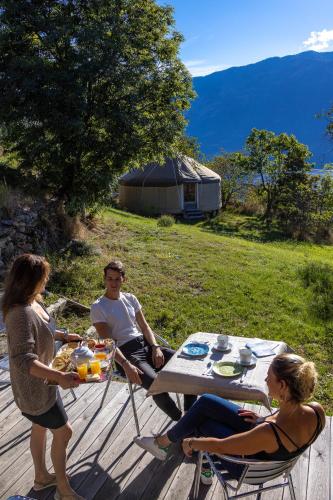 Comida y bebida, La Ferme de Beaute in Chateauroux-Alpes Comida y bebida, La Ferme de Beaute in Chateauroux-Alpes