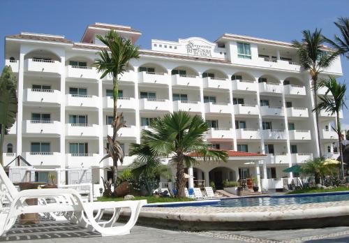 Hotel Torreblanca Suites