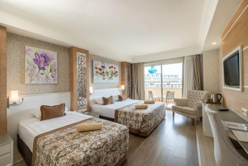 Exterior view, Crystal Sunset Luxury Resort Spa - All Inclusive in Manavgat Exterior view, Crystal Sunset Luxury Resort Spa - All Inclusive in Manavgat