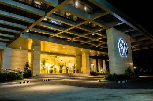入口, Monticello酒店 (Hotel Monticello) in Tagaytay City Proper 入口, Monticello酒店 (Hotel Monticello) in Tagaytay City Proper