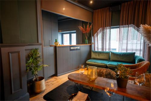 Фойє, Stadshotel Heerlen in Херлен Фойє, Stadshotel Heerlen in Херлен