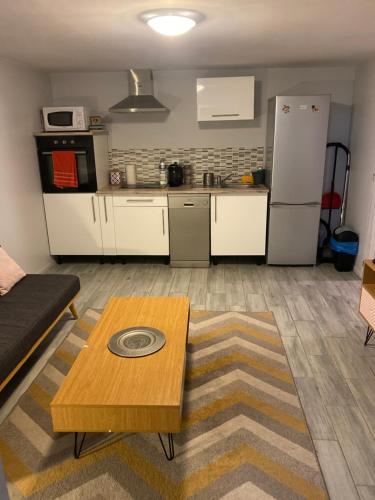 Appartement F2 proche Futuroscope in Saint-Eloi Appartement F2 proche Futuroscope in Saint-Eloi