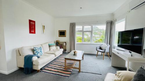 Stay on Glanmire in North Wellington Stay on Glanmire in North Wellington