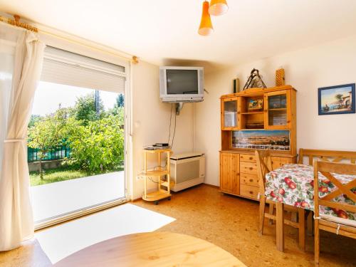 Holiday Home Aurora by Interhome in Zamárdi Holiday Home Aurora by Interhome in Zamárdi