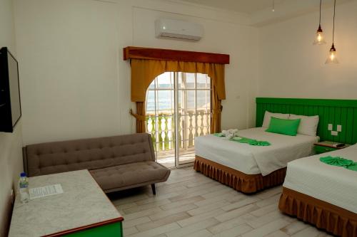 Hotel Peten in Flores Hotel Peten in Flores
