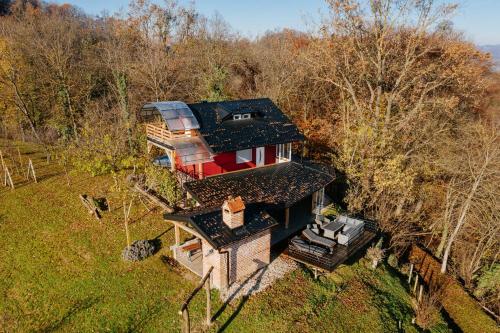 ทัศนียภาพภายนอกโรงแรม, Medeni raj in สเวติ คริซ ซาเชรตเย ทัศนียภาพภายนอกโรงแรม, Medeni raj in สเวติ คริซ ซาเชรตเย