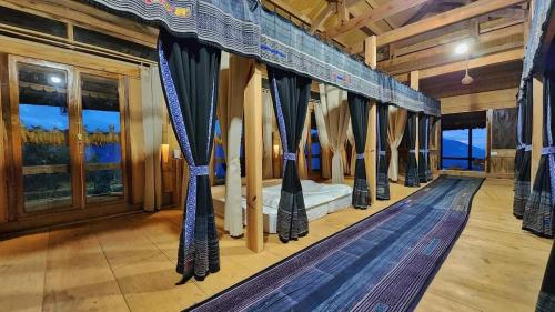 Đảo Chè Thanh Chương - Homestay Gió Lào (Đao Che Thanh Chuong - Homestay Gio Lao) in Trai Do Đảo Chè Thanh Chương - Homestay Gió Lào (Đao Che Thanh Chuong - Homestay Gio Lao) in Trai Do