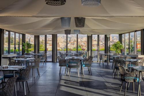Restaurant, Palace Catania - UNA Esperienze in Catania Restaurant, Palace Catania - UNA Esperienze in Catania