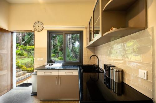 LA MAISON RIVARIA L'experience d'une villa entiere rien que pour vous in Ile Sainte Marie LA MAISON RIVARIA L'experience d'une villa entiere rien que pour vous in Ile Sainte Marie