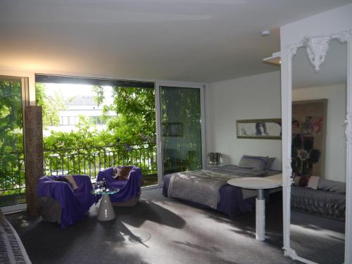 This photo about Pallazzo Alfonso shared on HyHotel.com