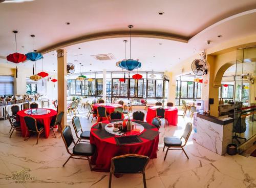 Aliments i begudes, Sky Garden Hotel in Palawan Aliments i begudes, Sky Garden Hotel in Palawan