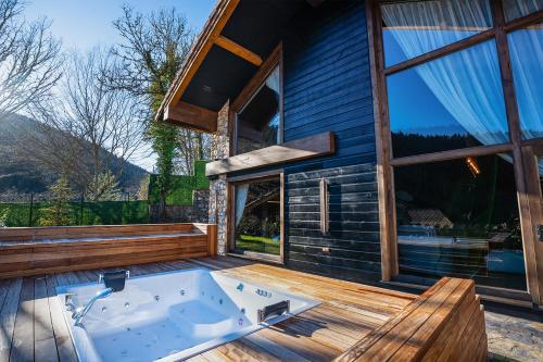 Omgivelser, Bİ ABANT MASALI VİLLAGE HOTEL (BI ABANT MASALI VILLAGE HOTEL) in Akçaalan Omgivelser, Bİ ABANT MASALI VİLLAGE HOTEL (BI ABANT MASALI VILLAGE HOTEL) in Akçaalan