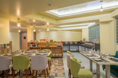 Restaurant, Regenta Central Puri, Odisha in Puri Restaurant, Regenta Central Puri, Odisha in Puri