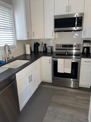 مطبخ, Beach Block, 4 mi to AC in Brigantine مطبخ, Beach Block, 4 mi to AC in Brigantine