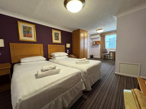 Chatsworth Hotel in Worthing Chatsworth Hotel in Worthing