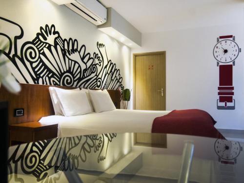 This photo about Apart Hotel Shoshana shared on HyHotel.com