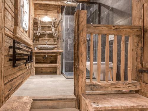 Chalet 3*, ferme renovee, 10 pers, proche pistes, garage, animaux admis - FR-1-304-162 in La Clusaz Chalet 3*, ferme renovee, 10 pers, proche pistes, garage, animaux admis - FR-1-304-162 in La Clusaz