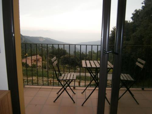 Balcó/terrassa, Hotel Rural Cor De Prades in Mont-ral Balcó/terrassa, Hotel Rural Cor De Prades in Mont-ral