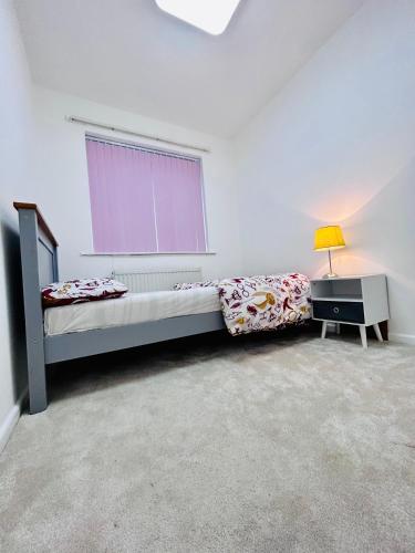 Room in Oldham, Manchester in Oldham Room in Oldham, Manchester in Oldham