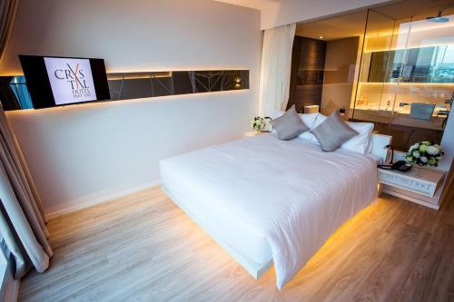Crystal Hotel Hat Yai (SHA Extra Plus) in Hat Yai Crystal Hotel Hat Yai (SHA Extra Plus) in Hat Yai