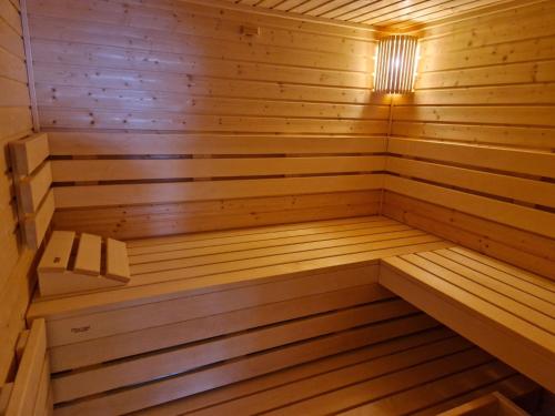Holiday Home Roubenka Maleč by Interhome (Holiday Home Roubenka Malec by Interhome) in สตราชิน Holiday Home Roubenka Maleč by Interhome (Holiday Home Roubenka Malec by Interhome) in สตราชิน