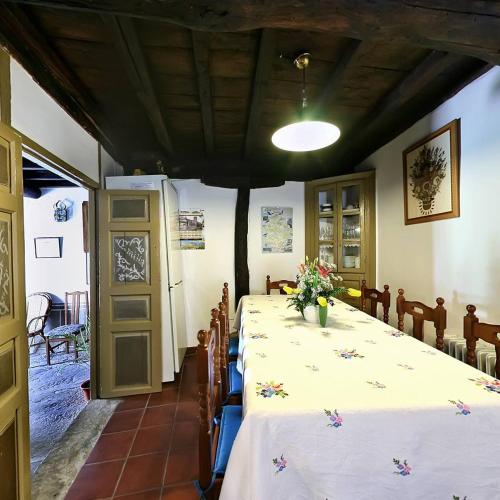 餐廳, 卡薩蒂亞艾米利亞酒店 (Casa Tia Emilia) in 卡薩斯德爾蒙特 餐廳, 卡薩蒂亞艾米利亞酒店 (Casa Tia Emilia) in 卡薩斯德爾蒙特