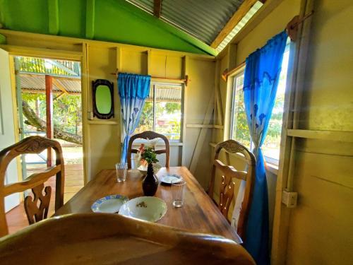 The Little Dream House in Little Corn Island The Little Dream House in Little Corn Island