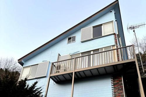 熱海星海台 星の輝きを導く石の小道 海景BBQの空間 大島を望む 日の出と夜景 in 아타미 熱海星海台 星の輝きを導く石の小道 海景BBQの空間 大島を望む 日の出と夜景 in 아타미