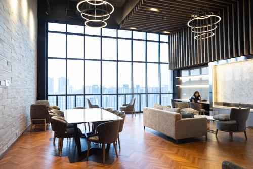 Societe Hartamas near Bukit Kiara Equestrian Societe Hartamas near Bukit Kiara Equestrian