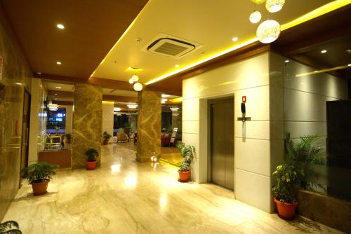 Lobby, Sai International Hotel in Davangere Lobby, Sai International Hotel in Davangere